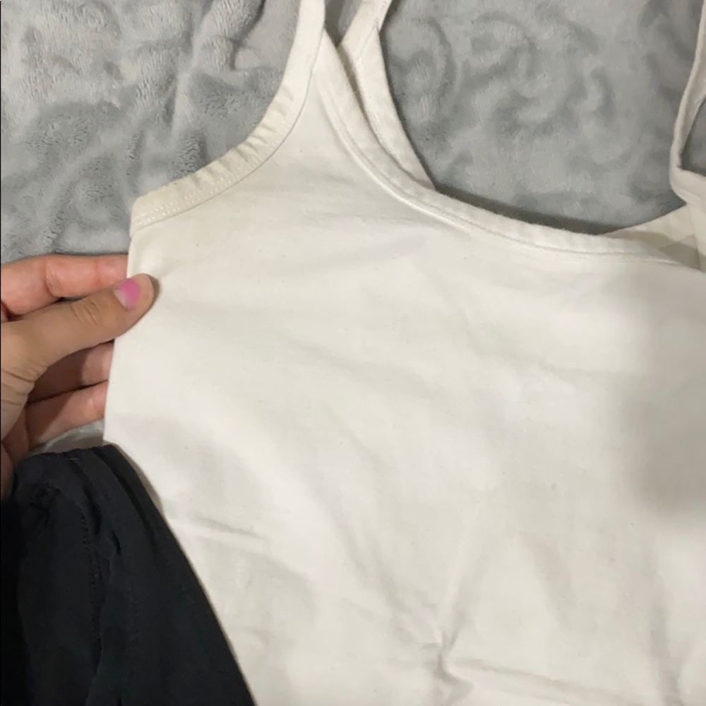 Tank top bundle - Picture 3 of 3